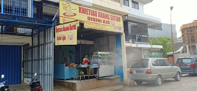 Kwetiau Arang Sister