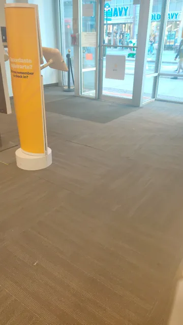 T-Mobile Experience Store