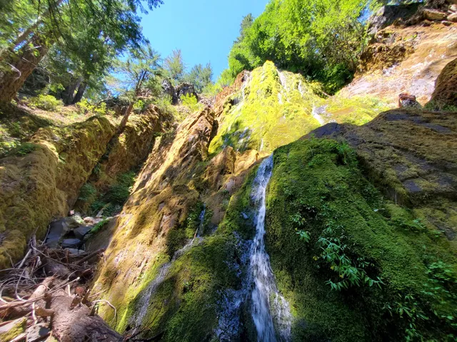 Moon Falls Trailhead