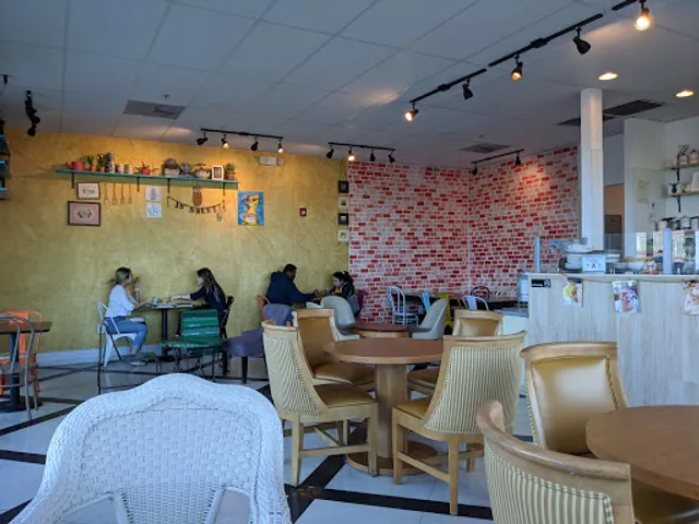 Is Sweet Coffee & Dessert