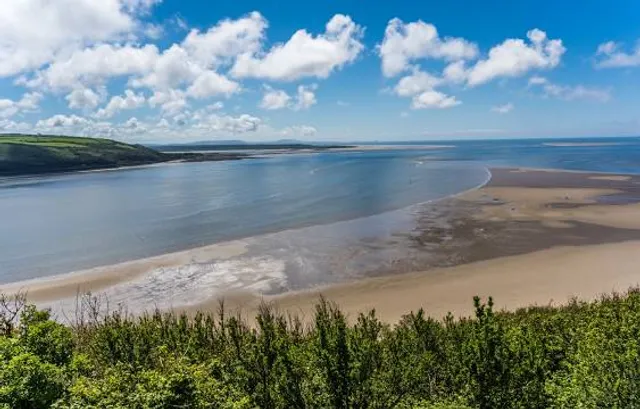 Llansteffan Beach