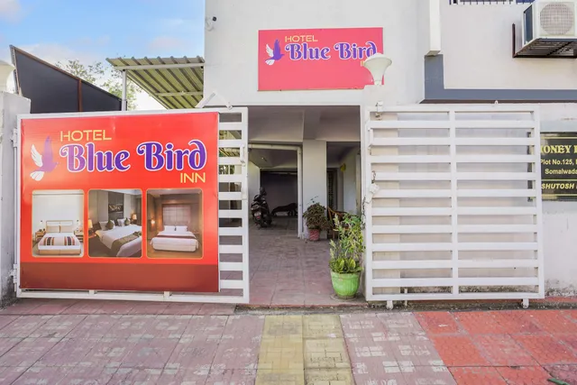 OYO Hotel Bluebird Inn