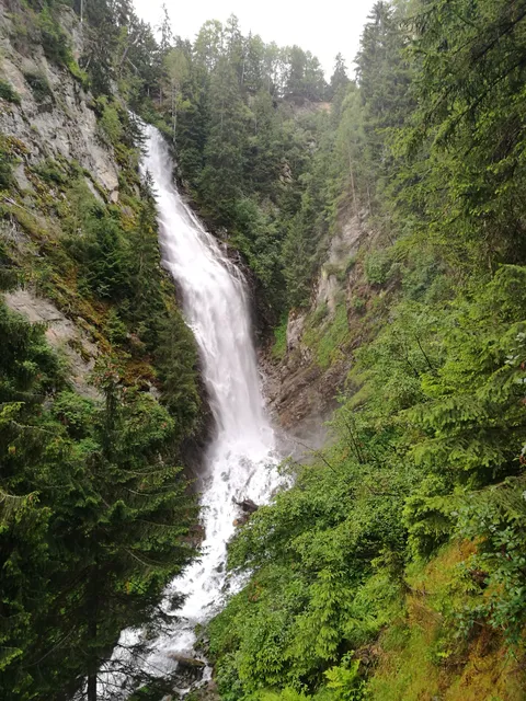 Cascada da Pisch