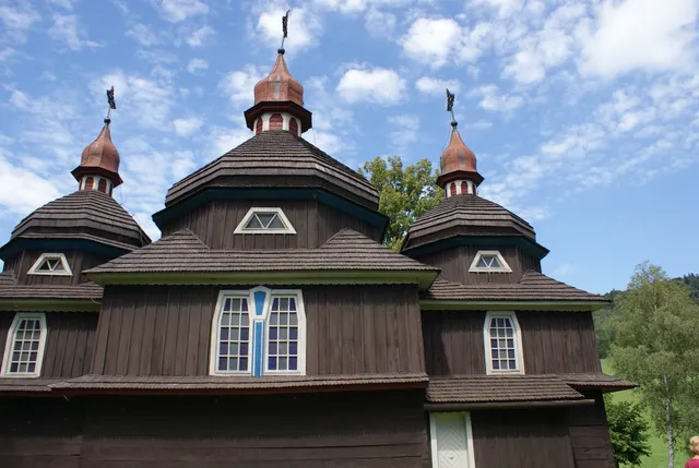 Temple of the Protection of the Mother of God, Nižný Komárnik