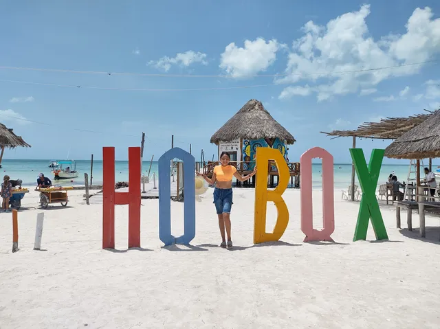 Letras Holbox