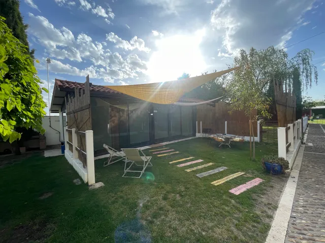 Hearts & Ponies. Apartamentos con piscinas privadas cerca de la Warner