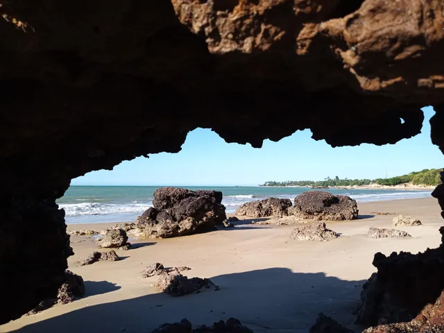 Praia da Pedra do Meio