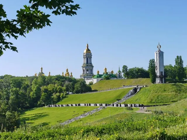 Military Pilots' (Leonid Bykov) Monument