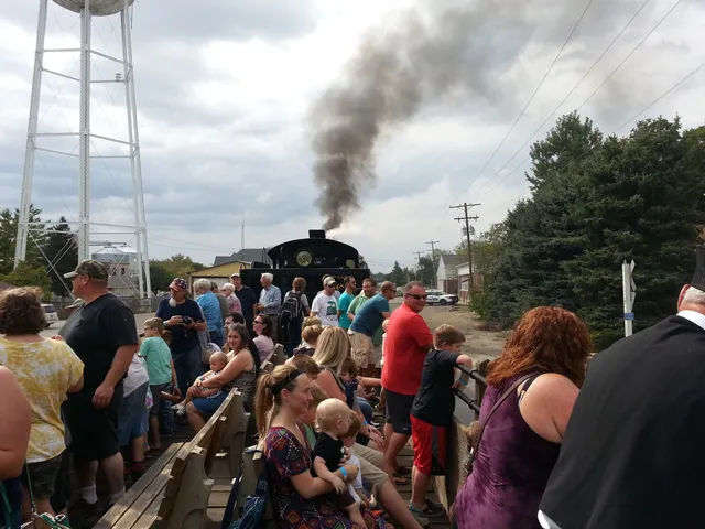 Polar Express - Monticello, IL