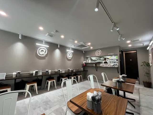 @atmark cafe 中崎町店