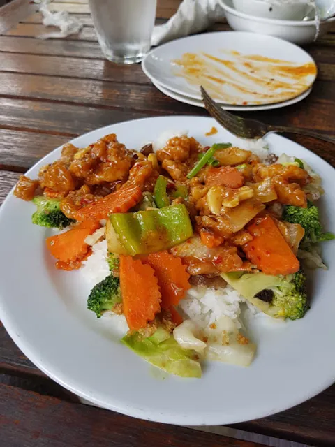 Malinee's Thai House