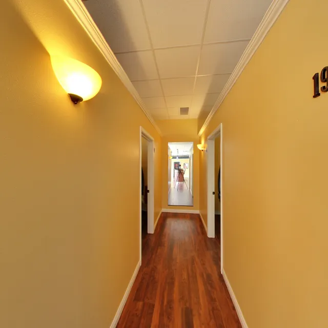 Year Round Brown Watertown