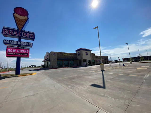 Braum's Ice Cream & Dairy Store