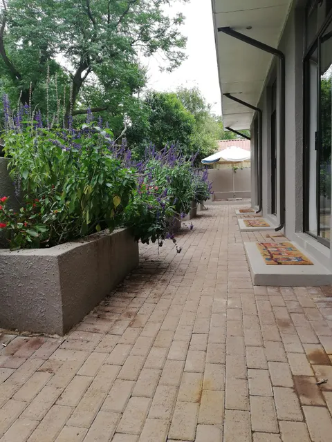 La Tranquil Guesthouse