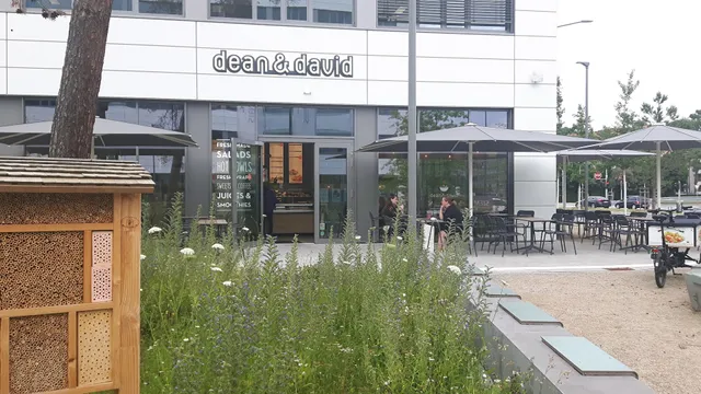 dean&david | Bowls, Salate, Curries & Snacks in Erlangen