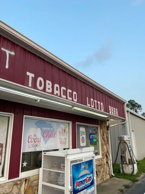 Twin Lakes Convenient Mart