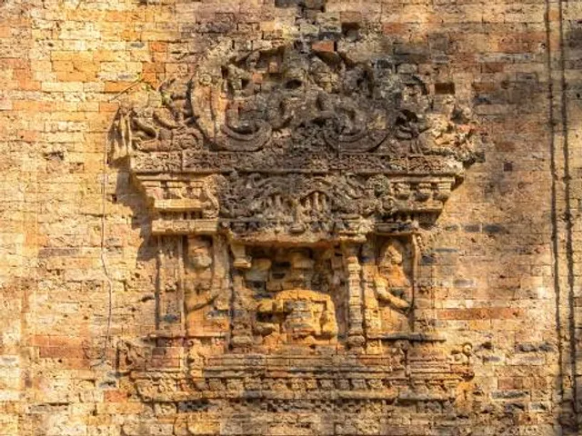 Tháp Cổ Bình Thạnh