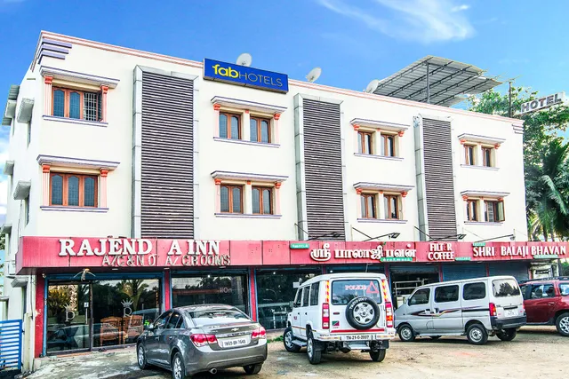 FabHotel Rajendra Inn