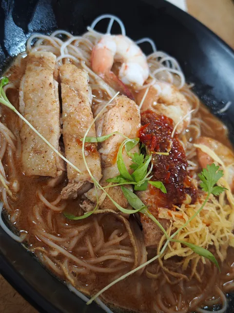 Mui Xin Laksa • Lau Ya Keng
