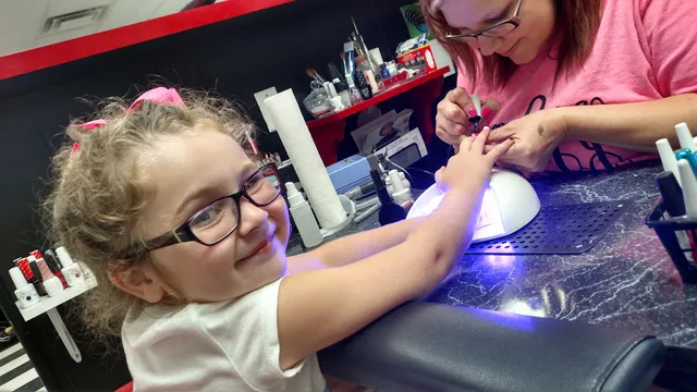 Styles Unlimited Hair & Nail Salon