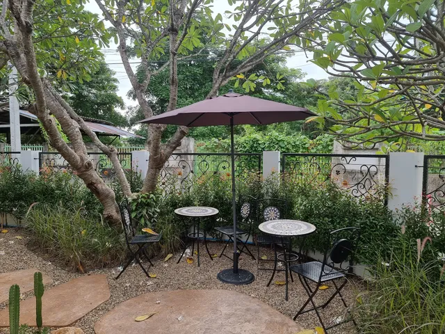 White Memory Coffee Bar