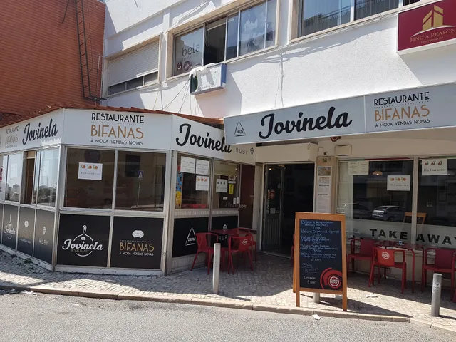 Jovinela Casa das Bifanas