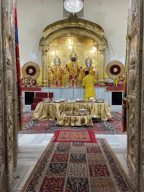 Shri Raghunath Temple