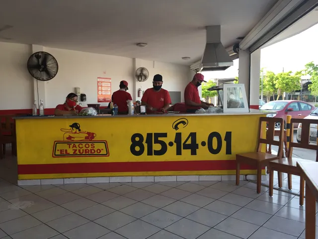 Tacos El Zurdo