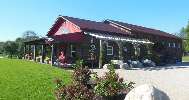 Crooked Vine Vineyard & Winery