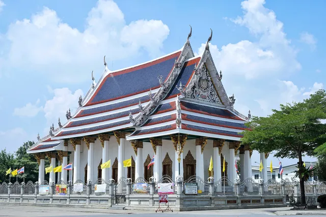 Wat Bua Kaew Satthatham