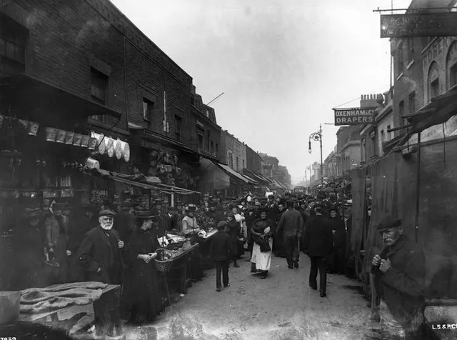 Chrisp Street Market