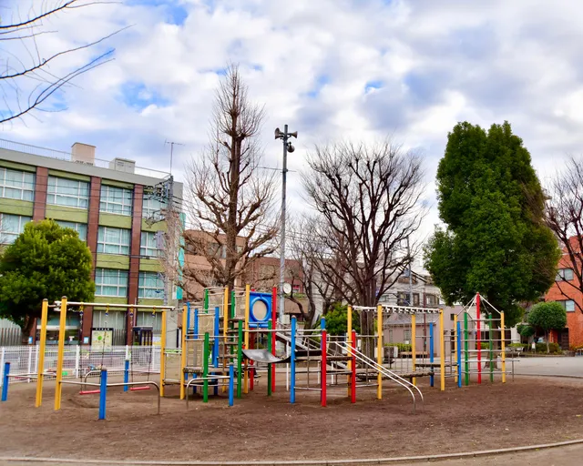 Nishi Nakazato Park