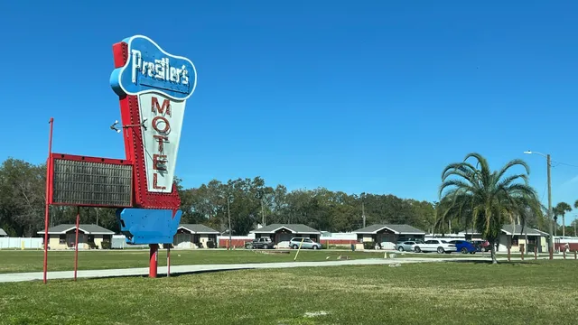 Prestler's Motel