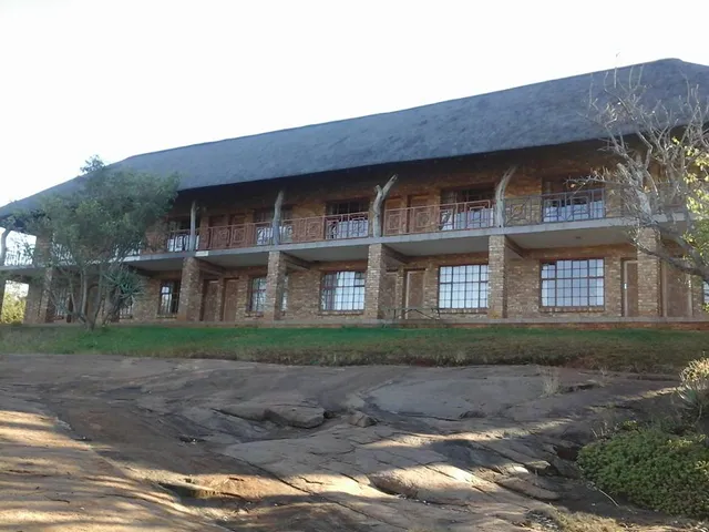 Bonamanzi Game Lodge