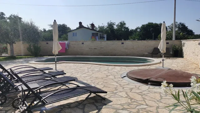 Štrika 68, 52470, Umag, Croatia