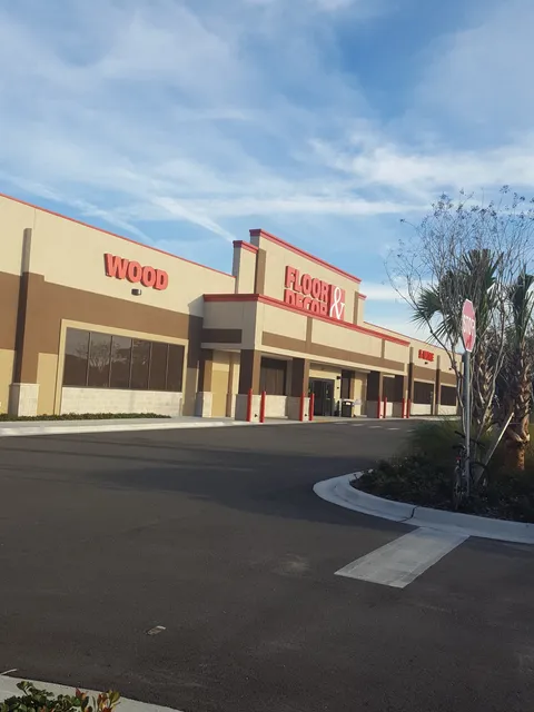 Tampa Plaza Shopping Center