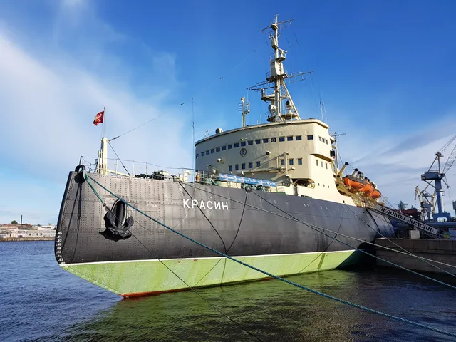 The icebreaker "Krasin"
