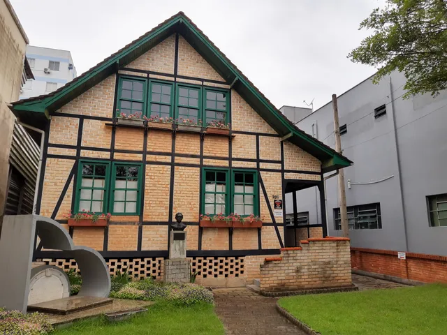 Museu Casa de Brusque - Museu Histórico do Vale do Itajaí-Mirim