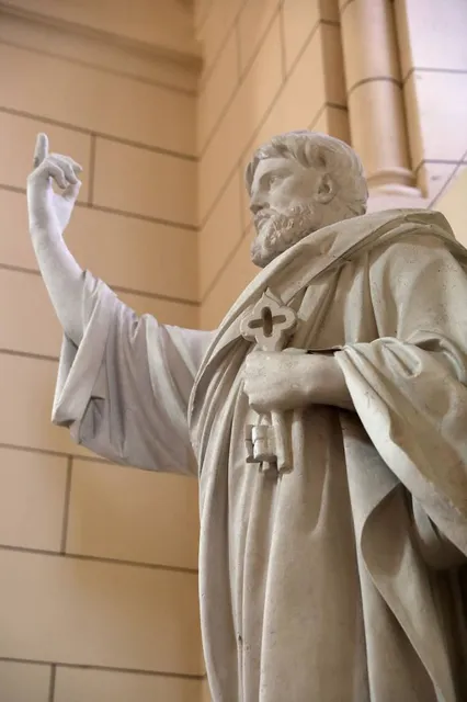 Eglise Catholique Saint Pierre de Neuilly