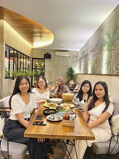 Dedari Cafe and Eatery