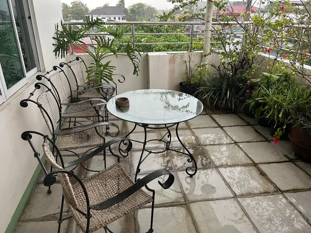 AURORA 2013 GUEST HOUSE