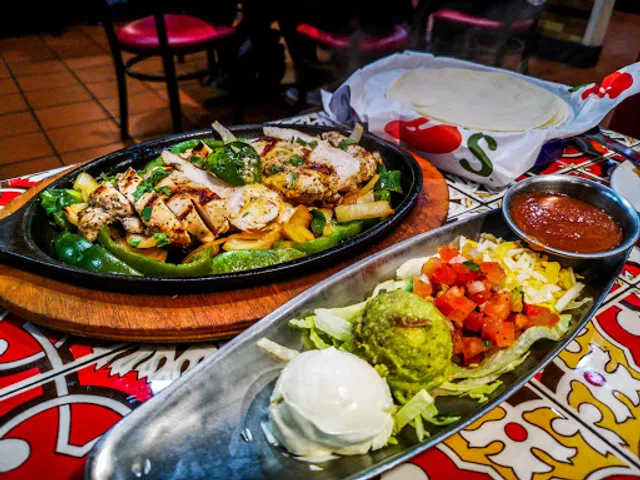 Chili's Paradigm Mall