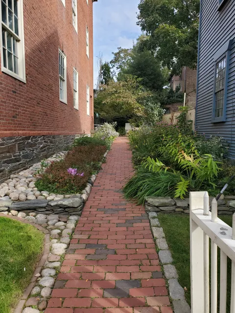 photo-1