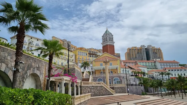 Bãi biển Thị trấn Hoàng Hôn