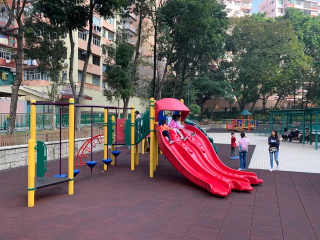 Yuet Wah Street Playground