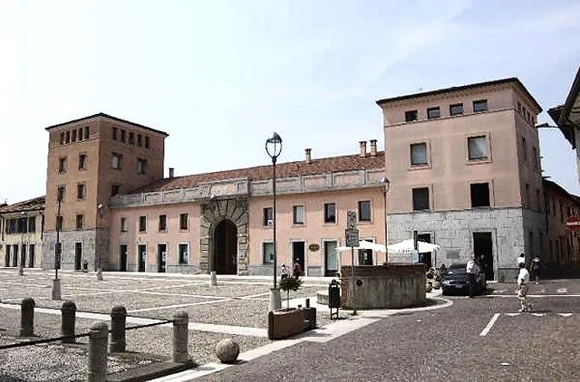 Palazzo Rasini