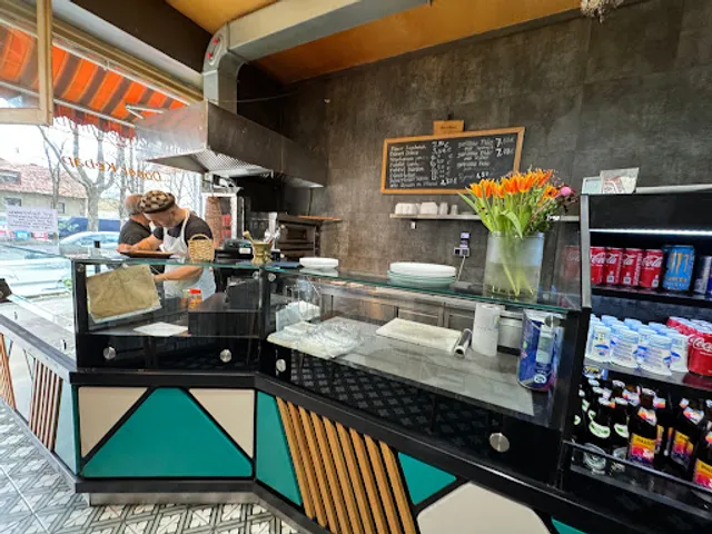 Ana’s Feinkost-Imbiss Döner