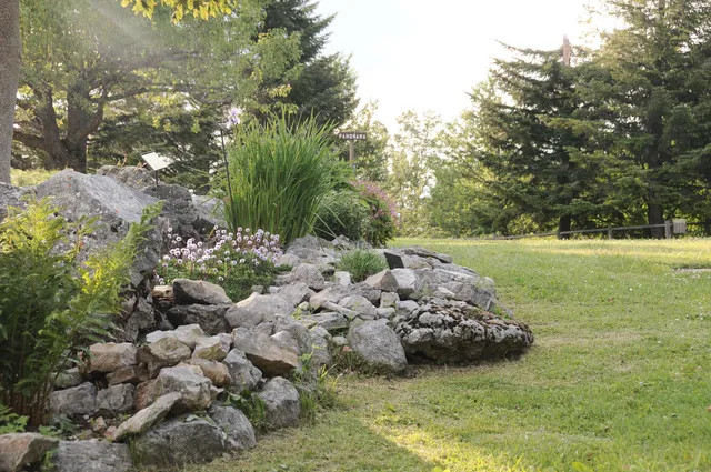 Garden of the Apennine Flora