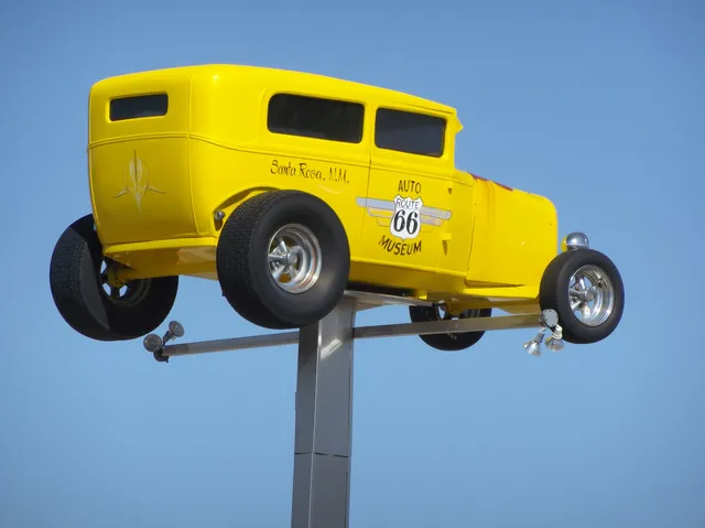Route 66 Auto Museum