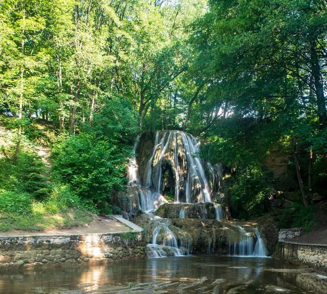 Lučanský waterfall